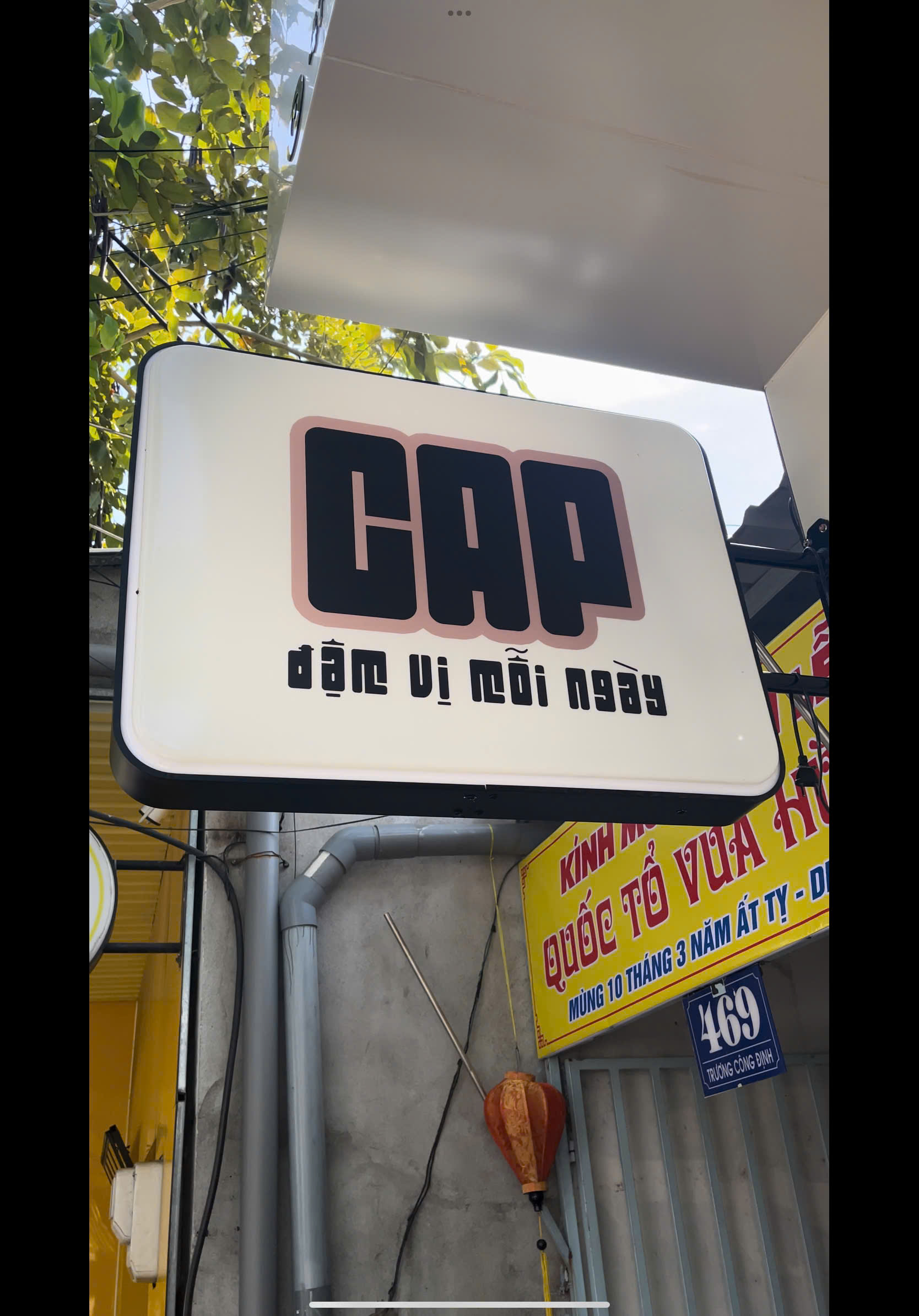 Thiết kế thi công hộp đèn Mica hut nổi tại vũng tàu